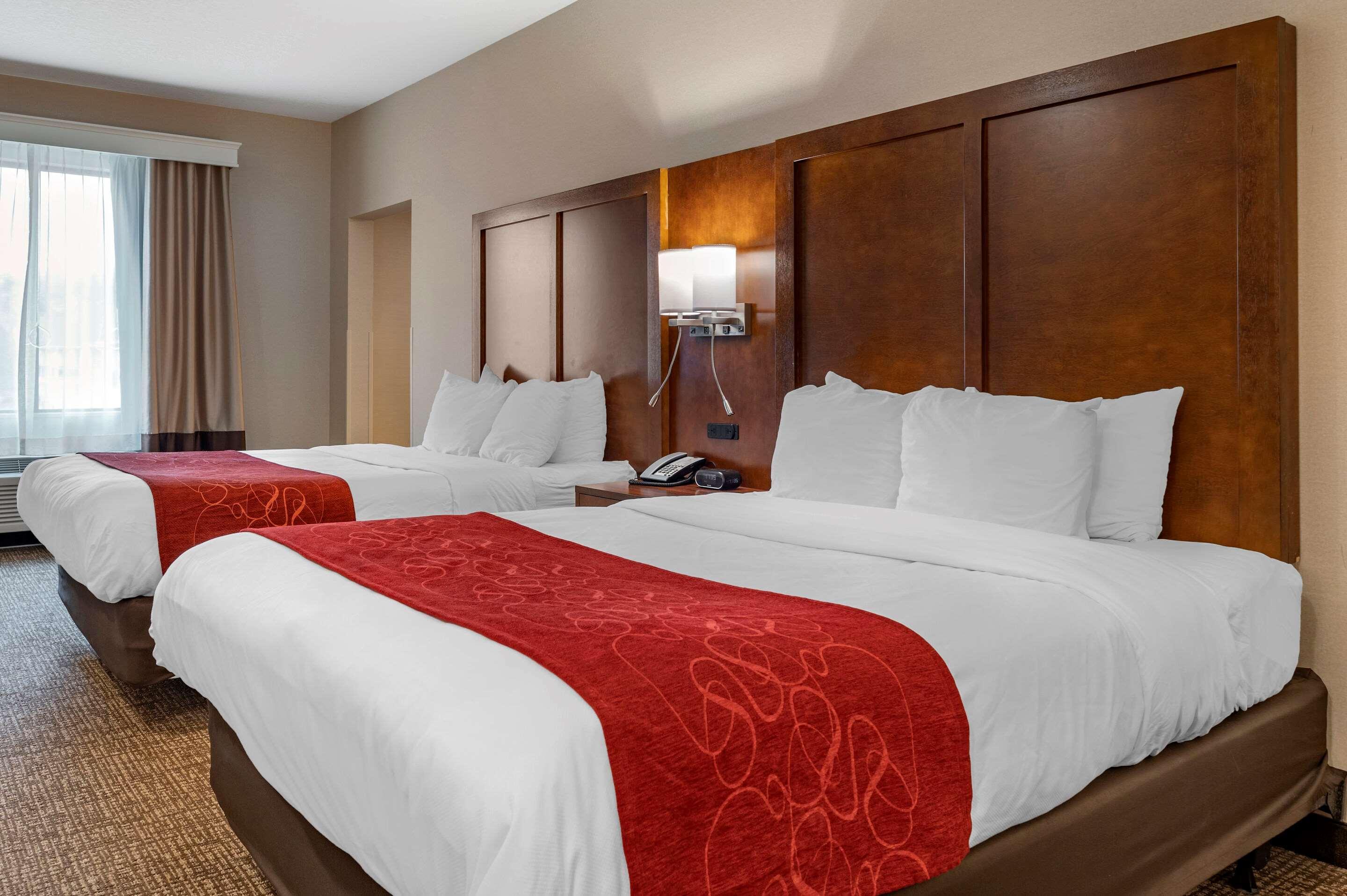 Comfort Suites Columbus Airport Exterior photo