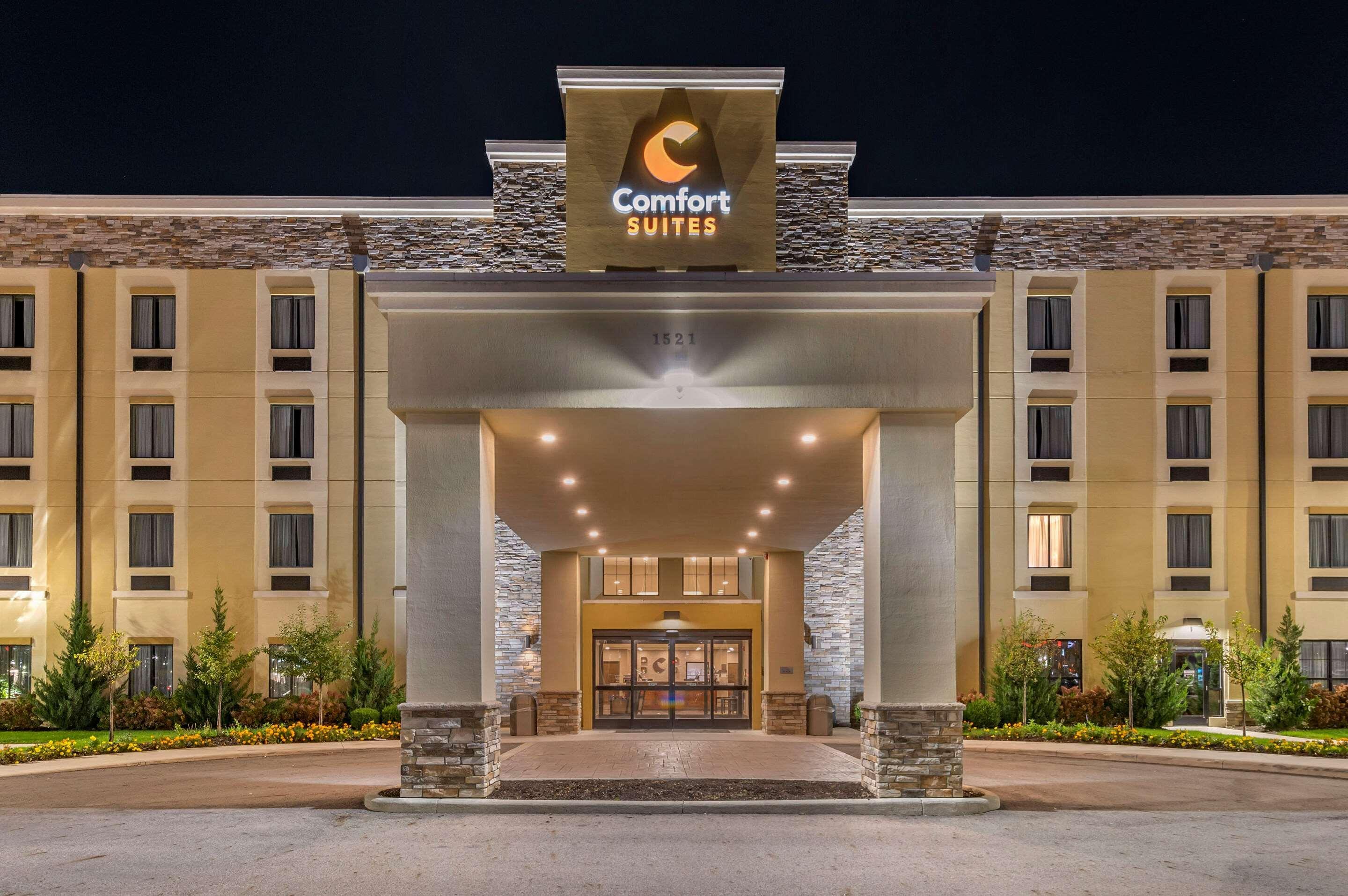 Comfort Suites Columbus Airport Exterior photo